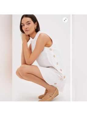 Hyacinth House White Bitsy
Button Dress